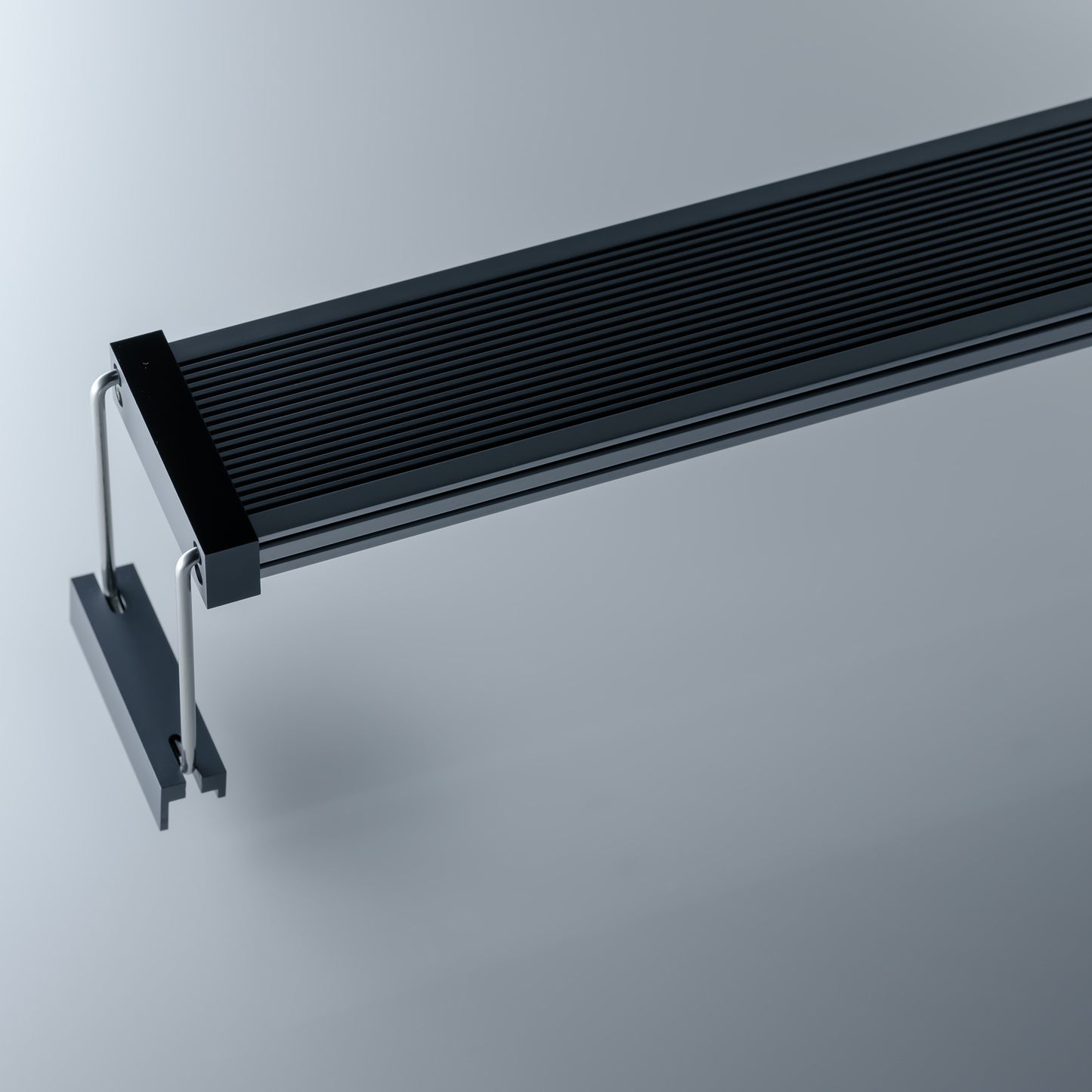 TWINSTAR 20B Ver. 3.0 – High-Performance WRGB Light for 20–25 cm (8–9.8″) Planted Aquarium